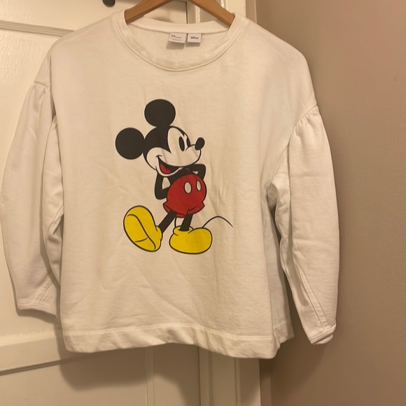 Zara Tops - Zara Disney Mickey Mouse sweatshirt, size L